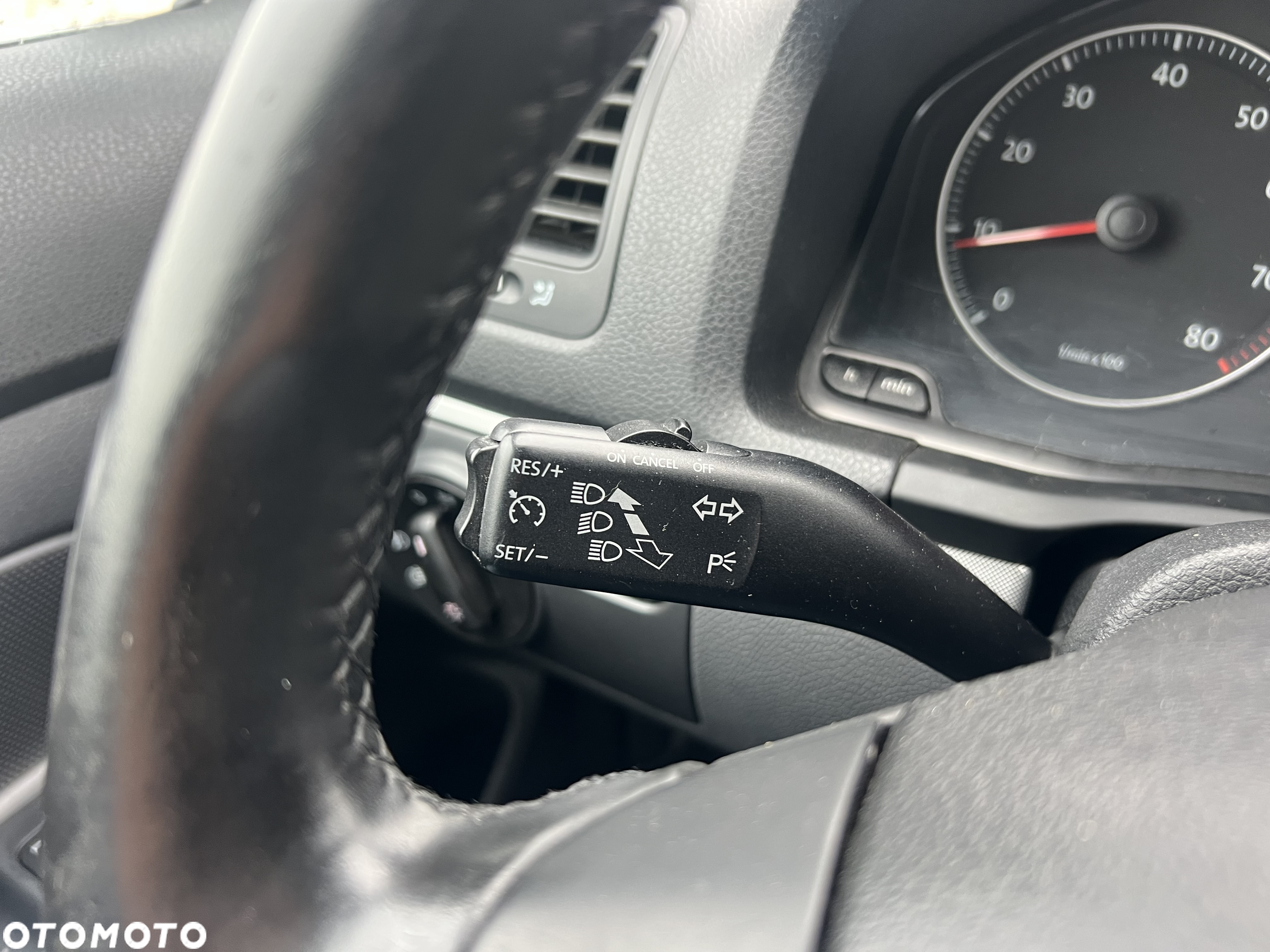 Volkswagen Golf V 1.4 TSI Comfortline DSG - 28