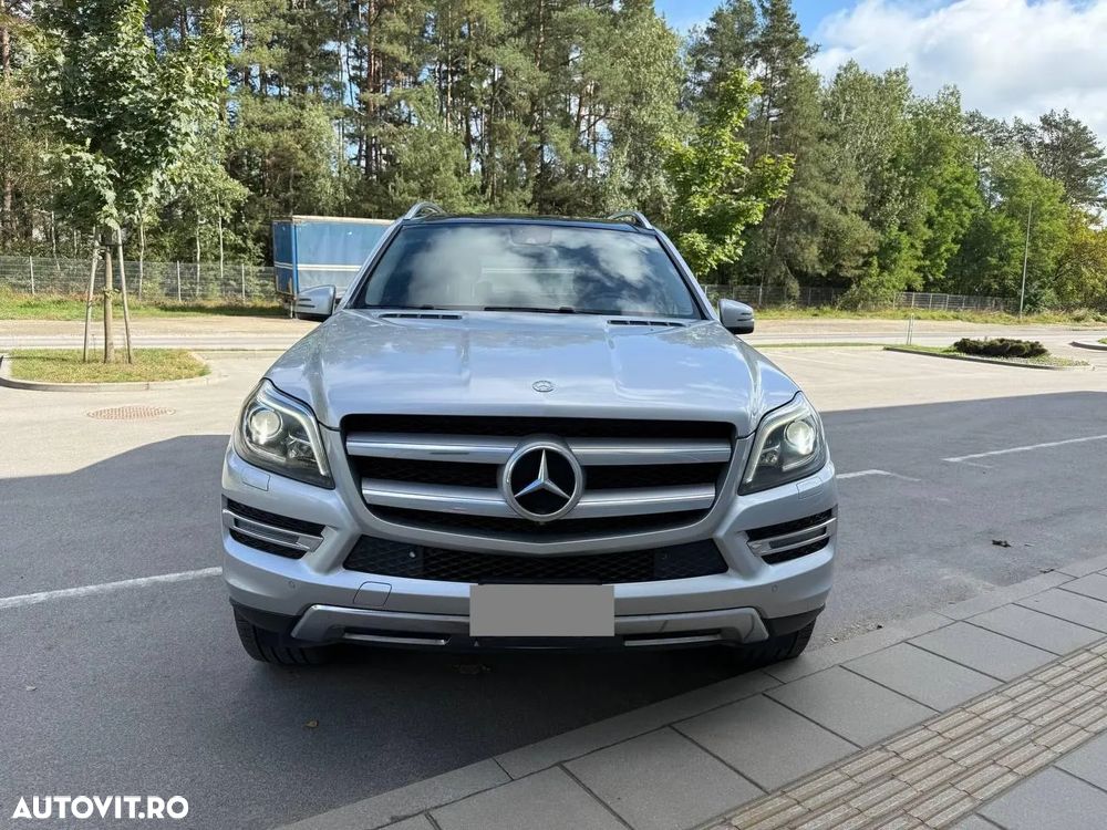 Mercedes-Benz GL - 13