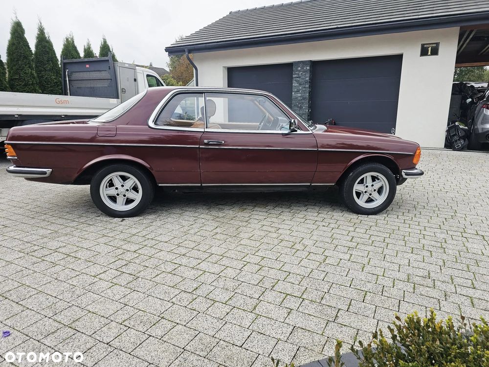 Mercedes-Benz Inny - 19