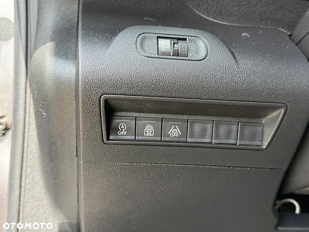 Peugeot Rifter BlueHDI 130 L1 EAT8 GT - 15