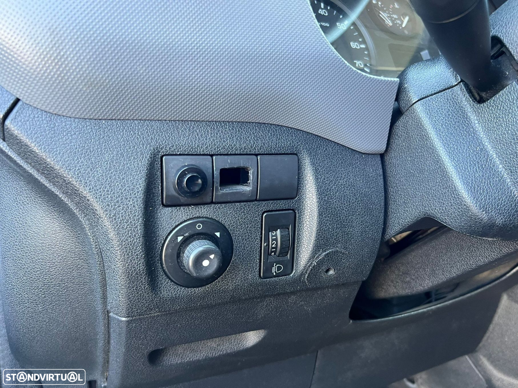 Citroën Berlingo 1.6 HDi 600 3L - 23