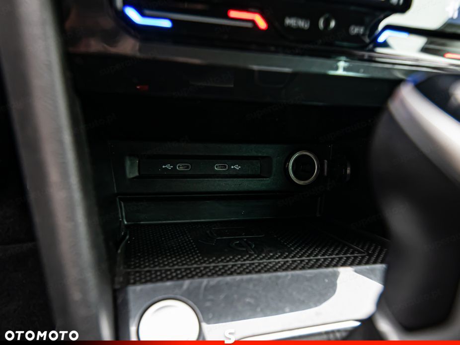 Volkswagen Tiguan 1.5 TSI EVO Elegance DSG - 19