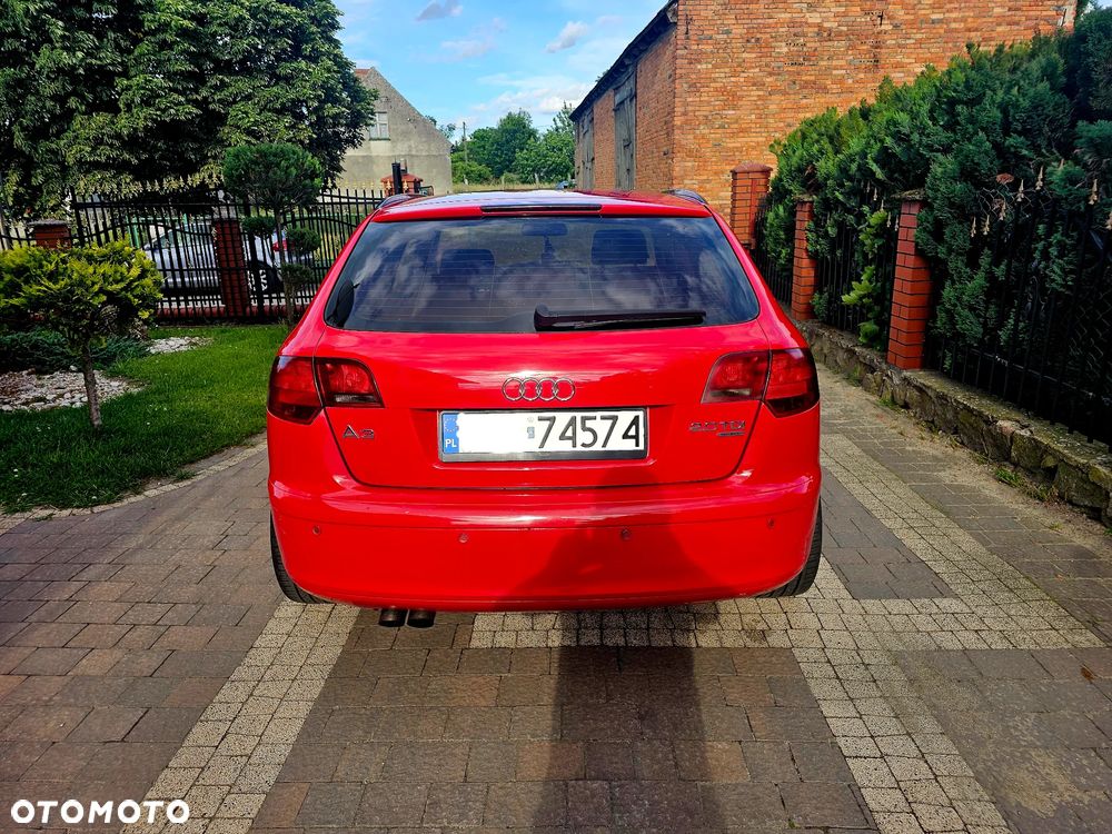 Audi A3 Sportback 2.0 TDI DPF Quattro Ambiente - 5