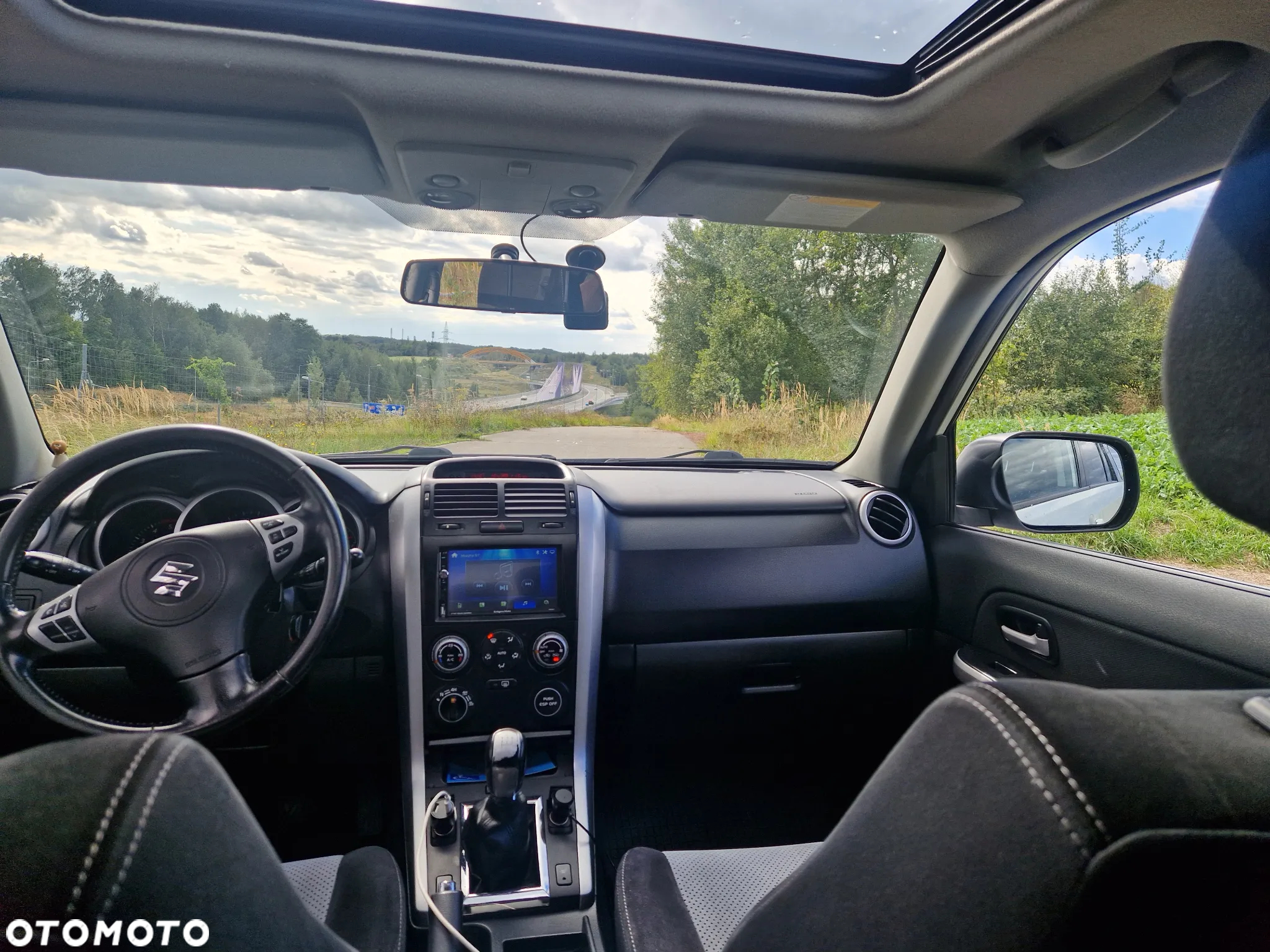 Suzuki Grand Vitara 1.9 DDiS - 12