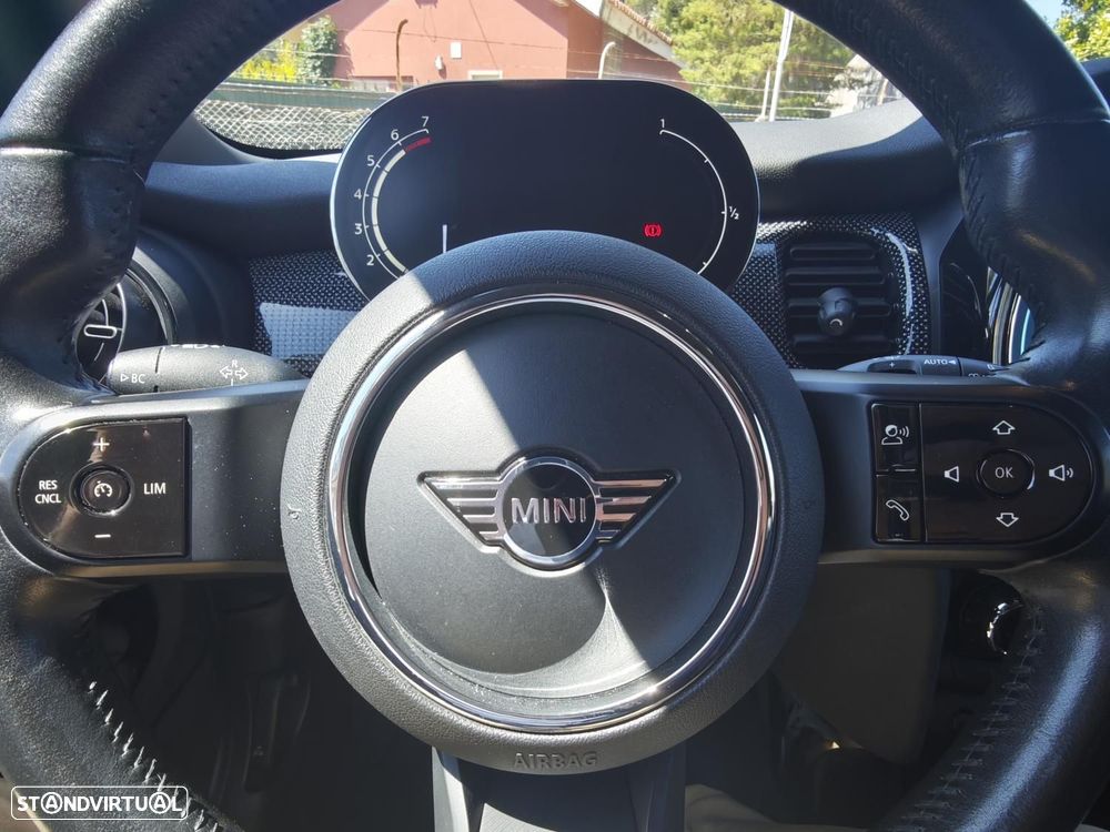MINI 3 Portas One Sport Edition Auto - 27