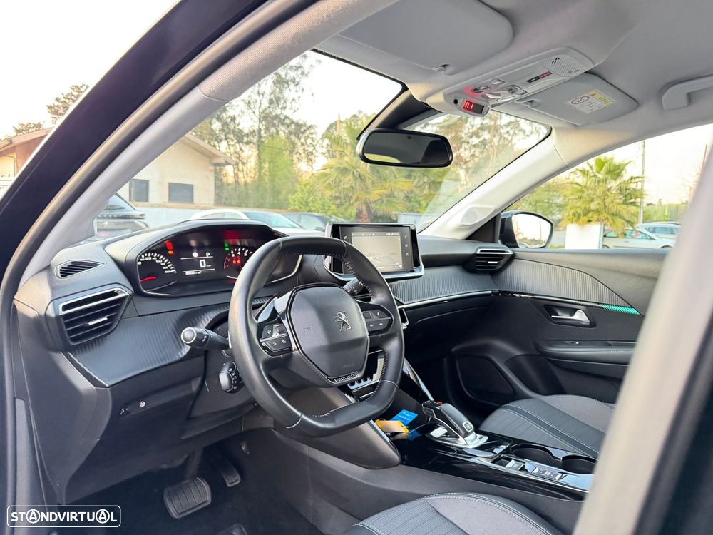 Peugeot 208 1.2 PureTech Allure Pack EAT8 - 24