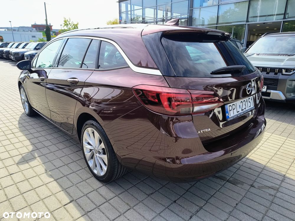 Opel Astra - 4