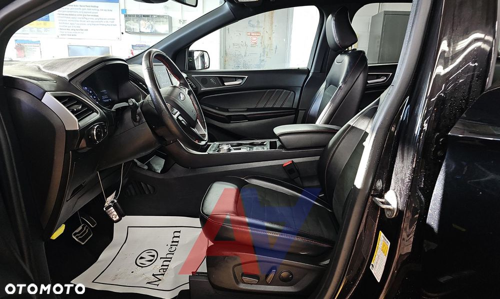 Ford Edge - 12