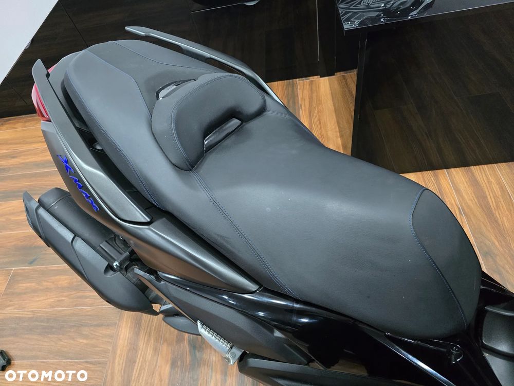 Yamaha X-max - 22