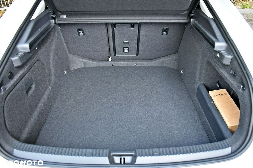 Skoda Superb 2.0 TDI SCR 4x4 Selection DSG - 29