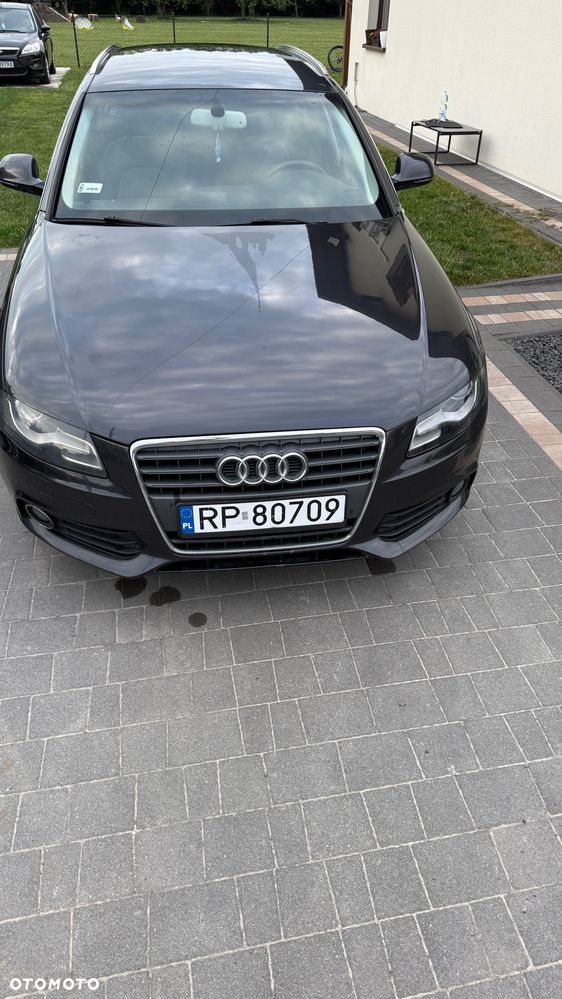 Audi A4 Avant 2.0 TDI - 4