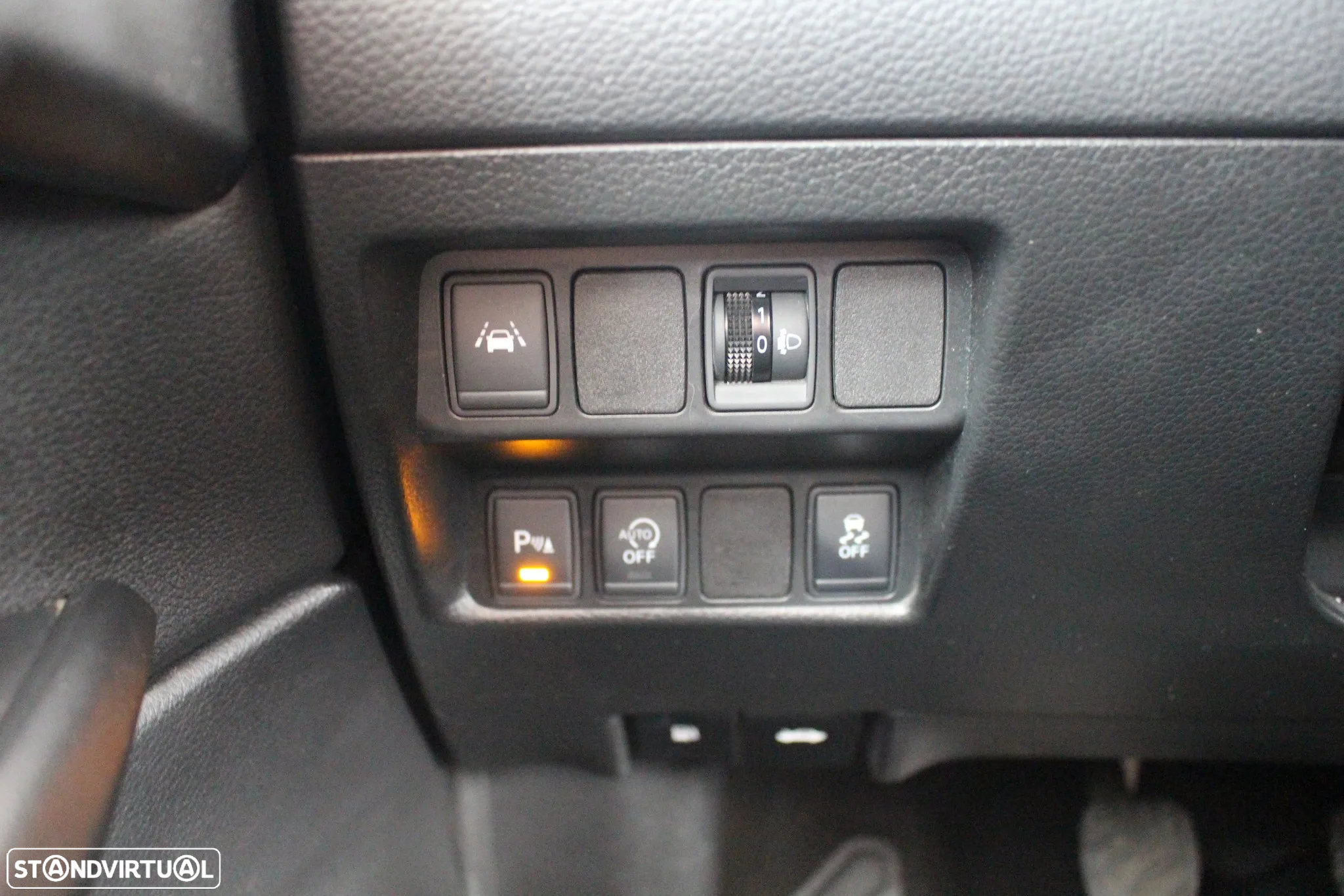 Nissan Qashqai 1.5 dCi N-Connecta - 21