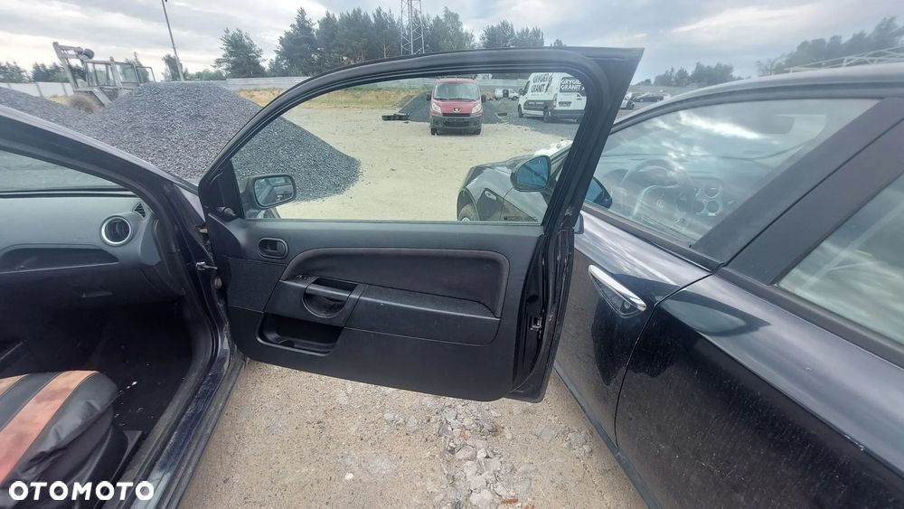 FORD FIESTA MK6 3D DRZWI PRAWY PRZÓD PRZEDNIE PRAWE KOMPLETNE 84 nr. 2/6 - 3