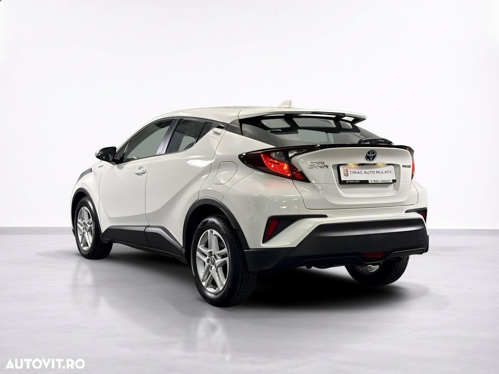 Toyota C-HR - 4
