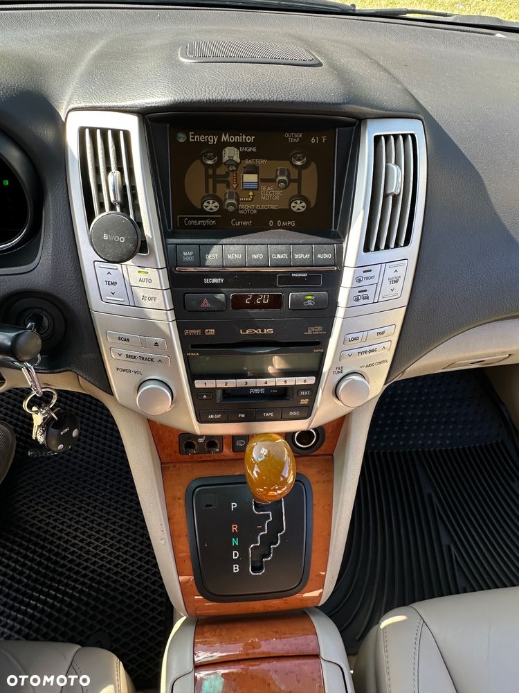 Lexus RX - 14