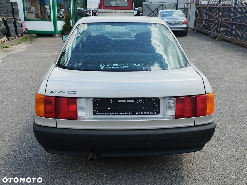 Audi 80 1.6 - 6