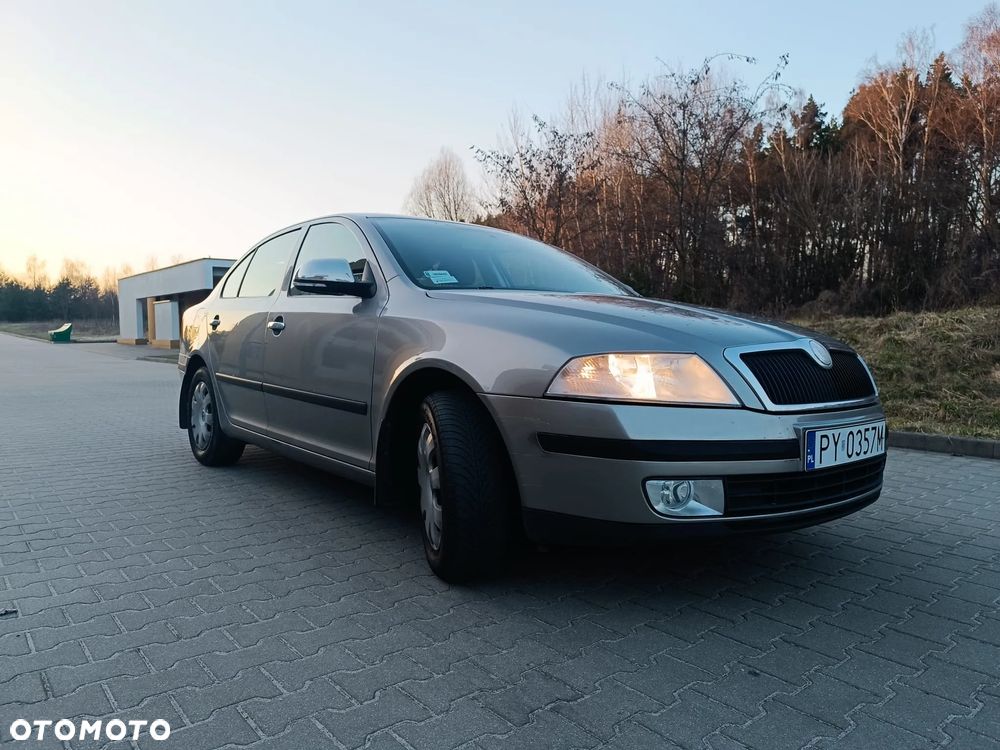 Skoda Octavia 1.6 - 10