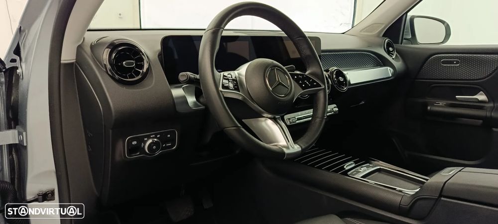 Mercedes-Benz GLB 180 d - 21
