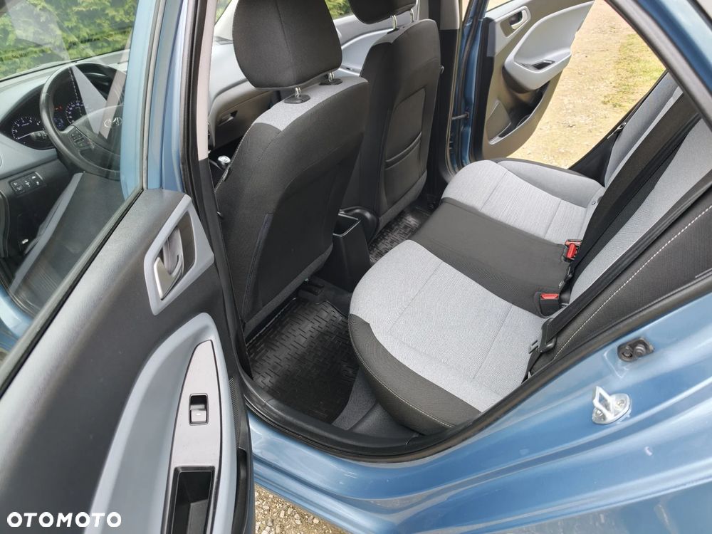 Hyundai i20 1.25 Classic + - 22