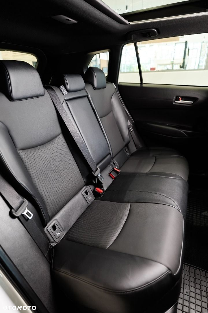 Toyota Corolla Cross - 15