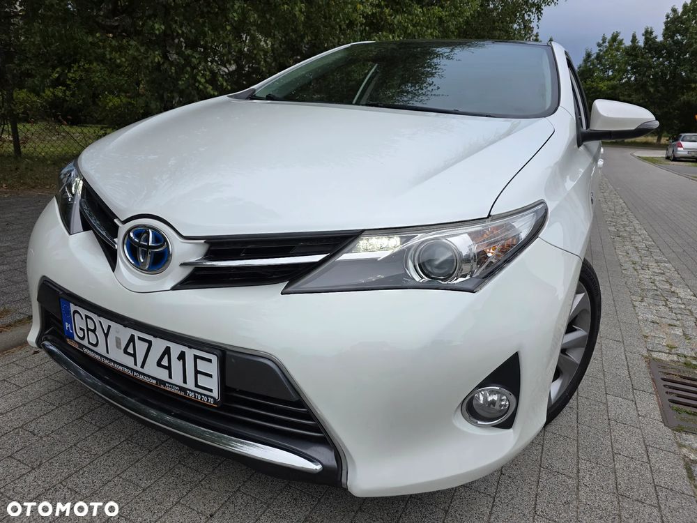 Toyota Auris 1.8 HSD Luna - 4