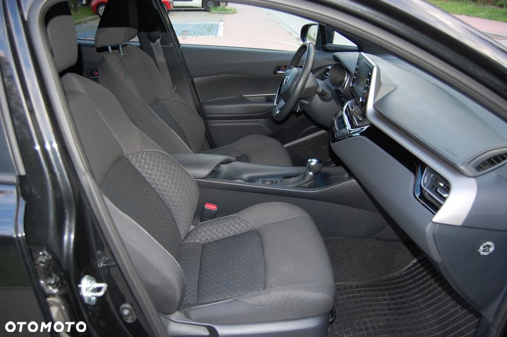 Toyota C-HR 1.8 Hybrid Prestige - 28
