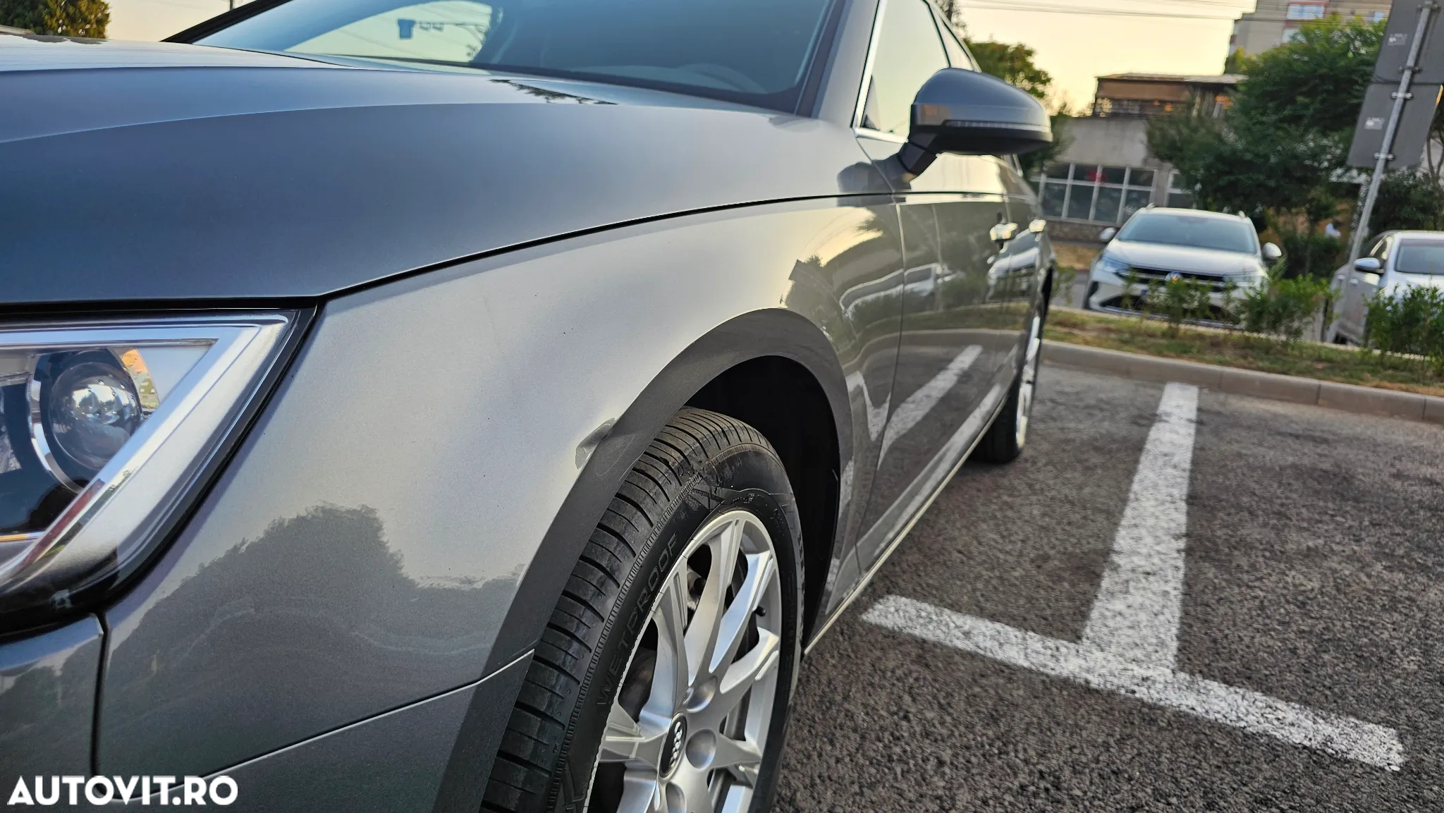 Audi A4 2.0 TDI quattro S tronic - 8