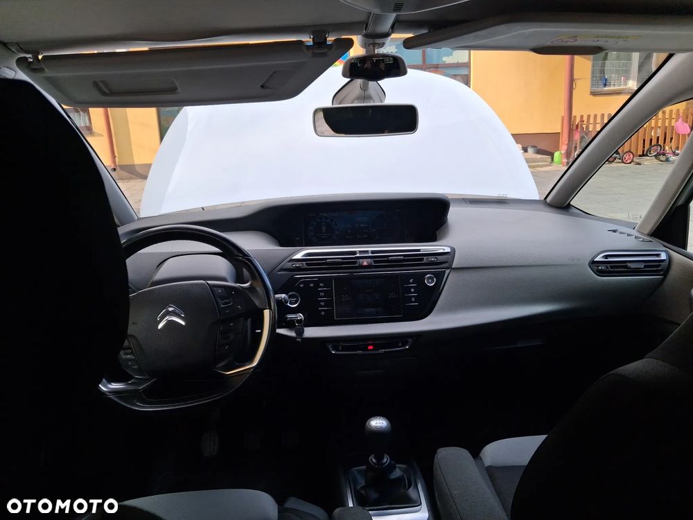 Citroën C4 Picasso - 10