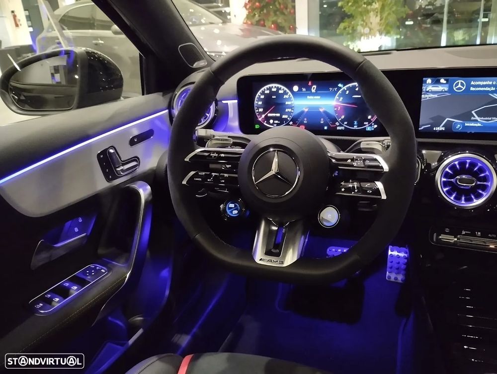 Mercedes-Benz A 45 AMG S 4Matic+ - 6