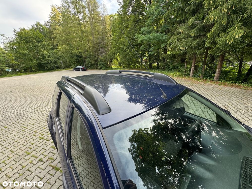 Dacia Duster 1.6 SCe Laureate 4x4 S&S - 31