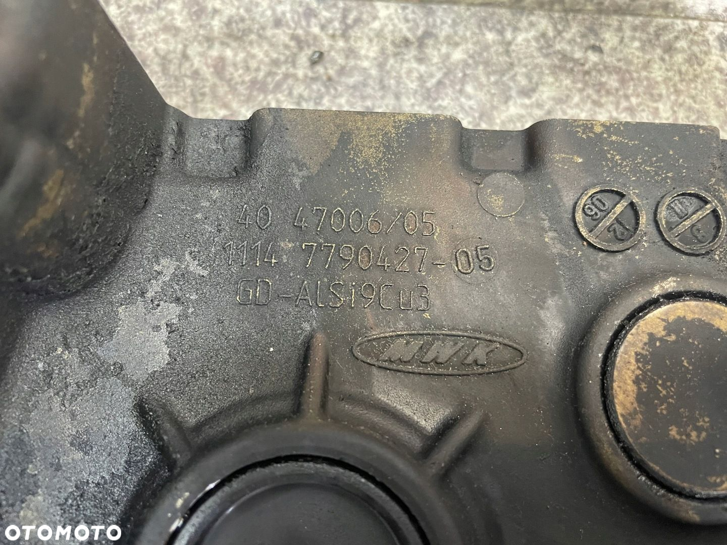 Pokrywa oslona obudowa rozrzadu sruby BMW E70 X5 3.0 D M57 KPL E65 E90 E92 - 5