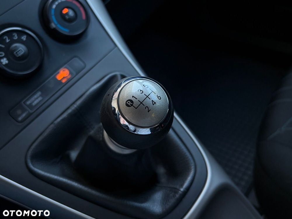 Toyota Auris 1.33 VVT-i Terra - 20
