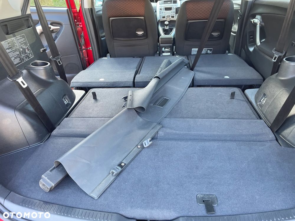 Toyota Verso 1.8 Prestige EU5 7os - 34