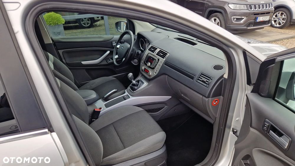 Ford Kuga 2.0 TDCi 2x4 Champions Edition - 9