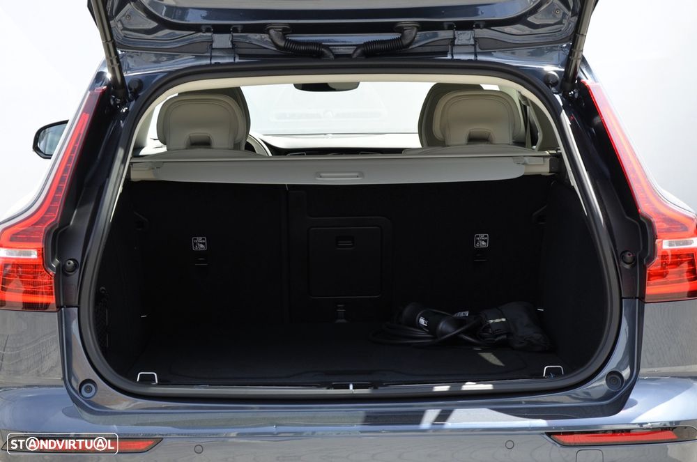 Volvo V60 2.0 T6 AWD TE Plus Dark - 6