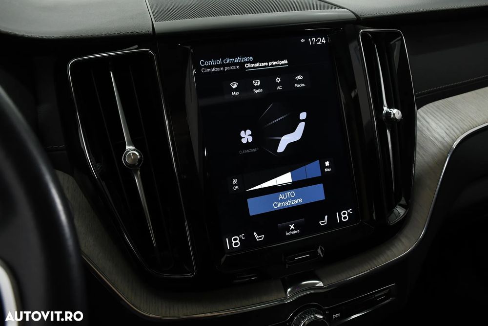 Volvo XC 60 Recharge T8 Twin Engine eAWD Inscription - 36