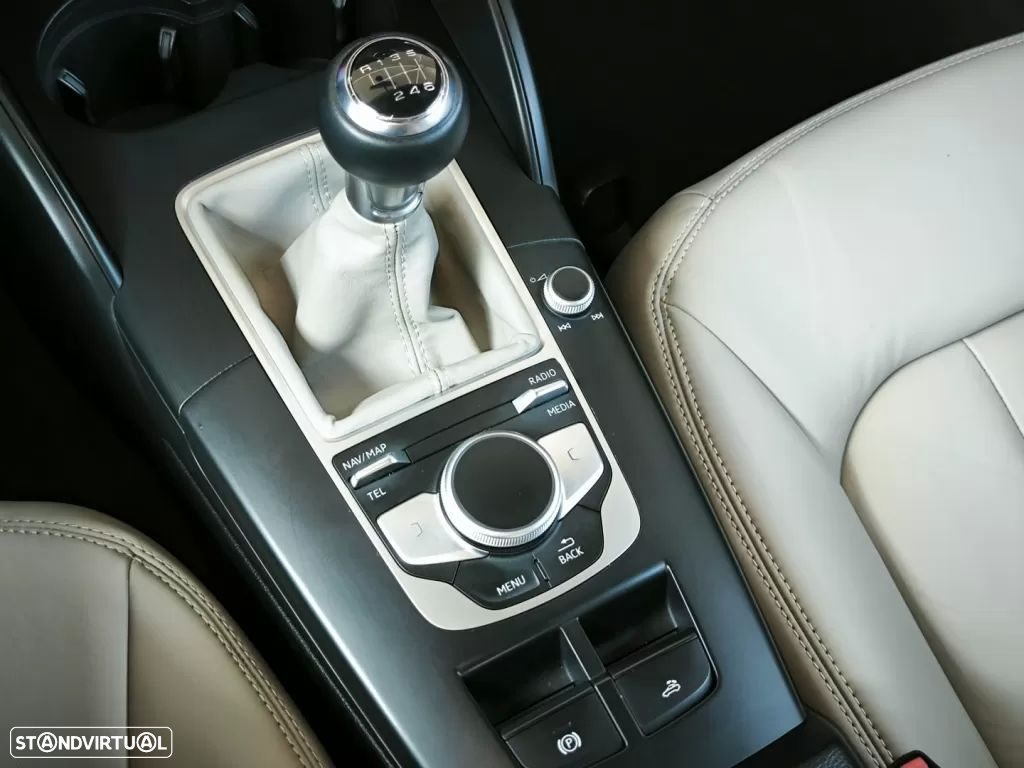 Audi A3 Cabrio 1.6 TDi - 34
