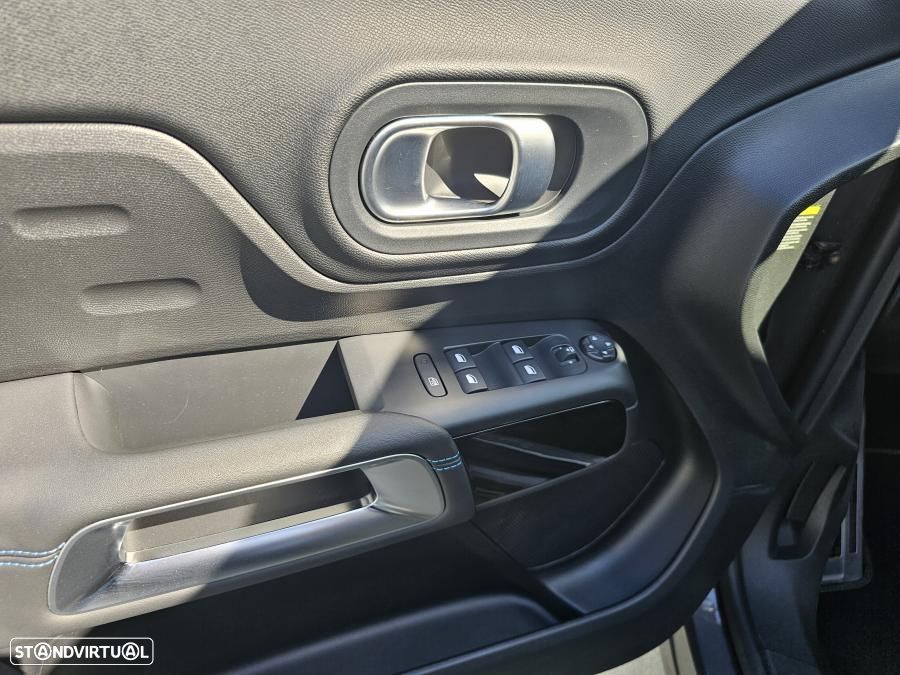 Citroën C5 Aircross 1.6 Hybrid Max e-EAT8 - 30