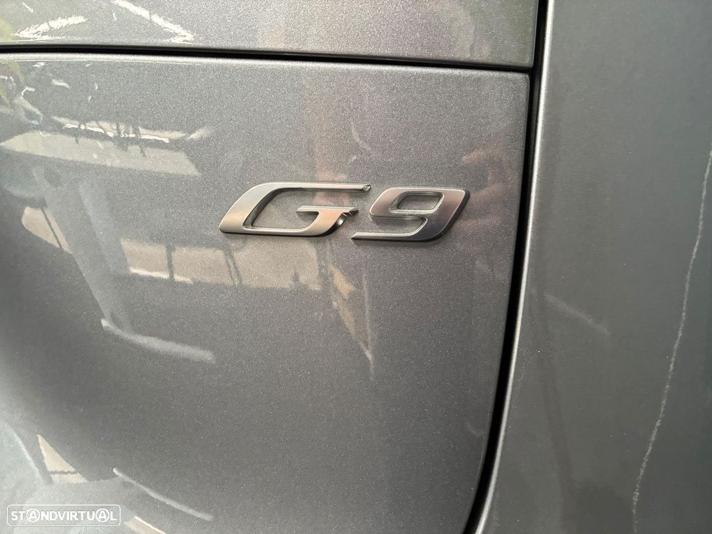 Xpeng G9 78.2 kWh Standard Range - 10