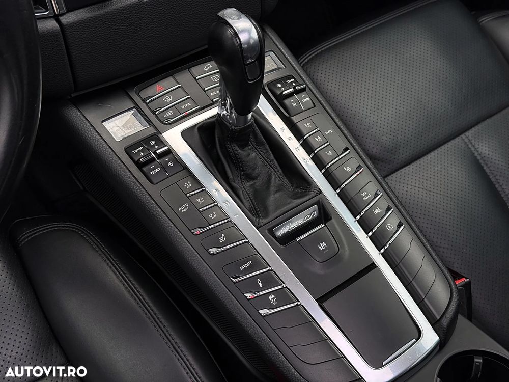 Porsche Macan 3.0 PDK S - 15