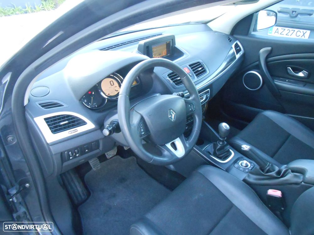 Renault Mégane 1.5 dCi Dynamique S - 12