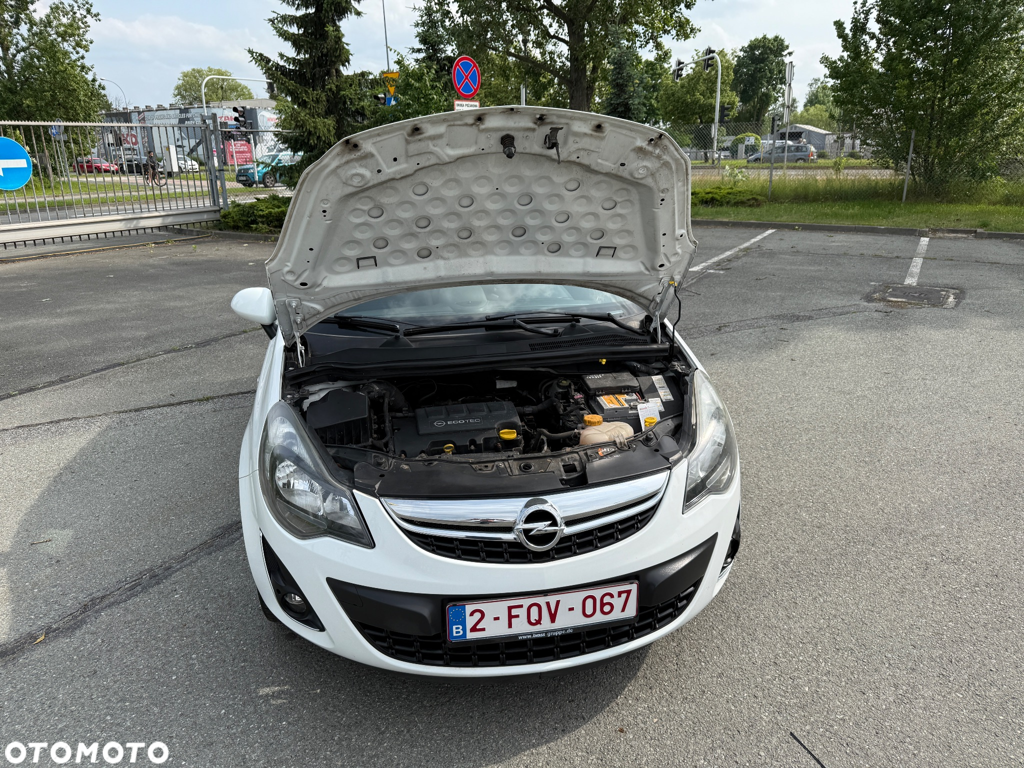 Opel Corsa 1.4 16V Active - 32