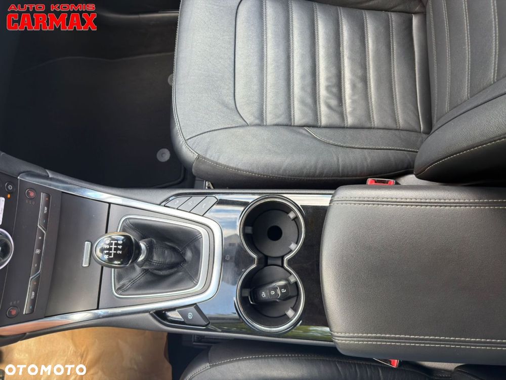 Ford Galaxy - 31