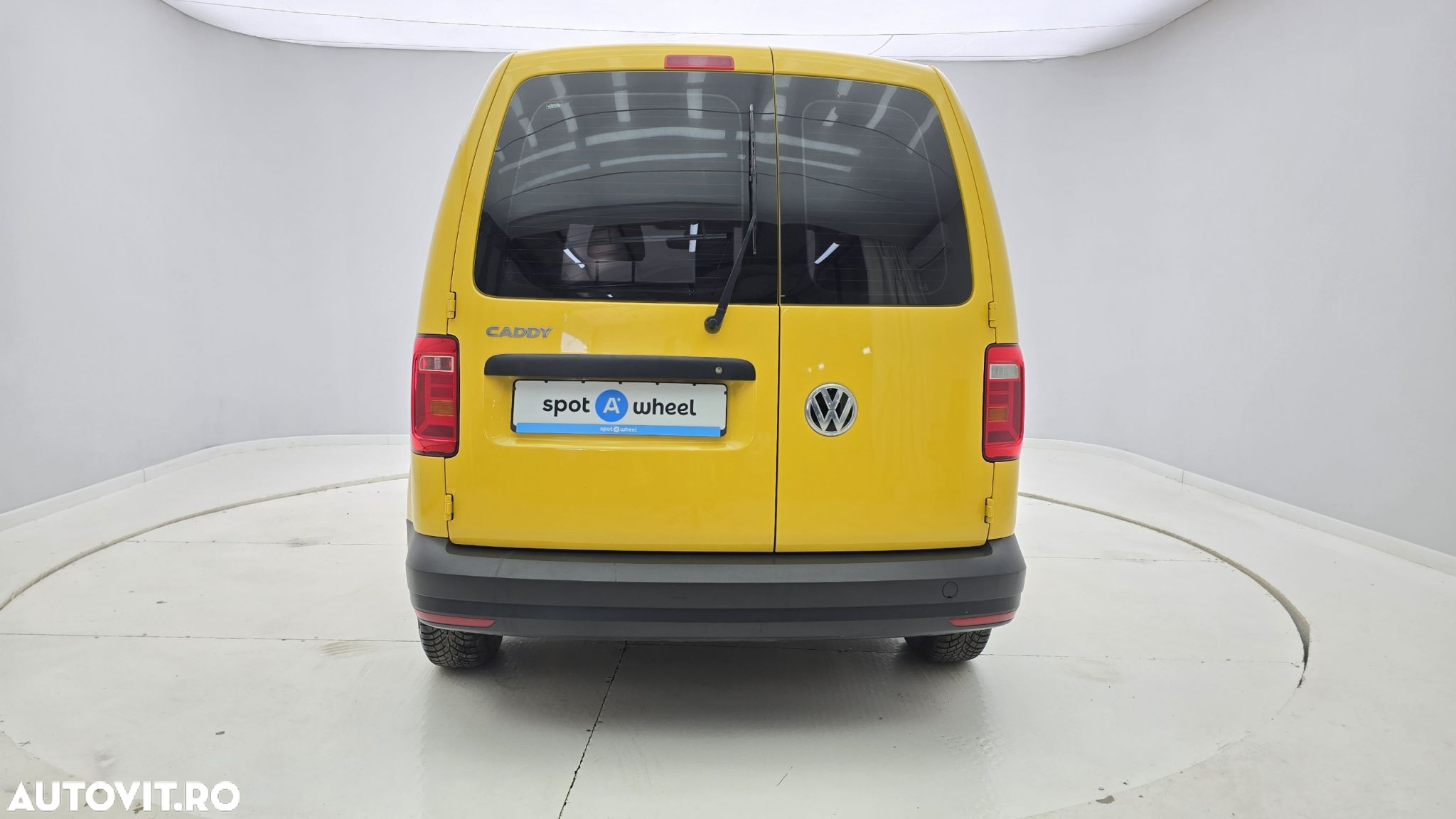 Volkswagen Caddy - 7