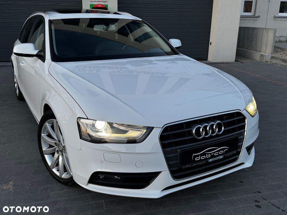 Audi A4 Avant 2.0 TDI DPF clean diesel multitronic Ambiente - 22
