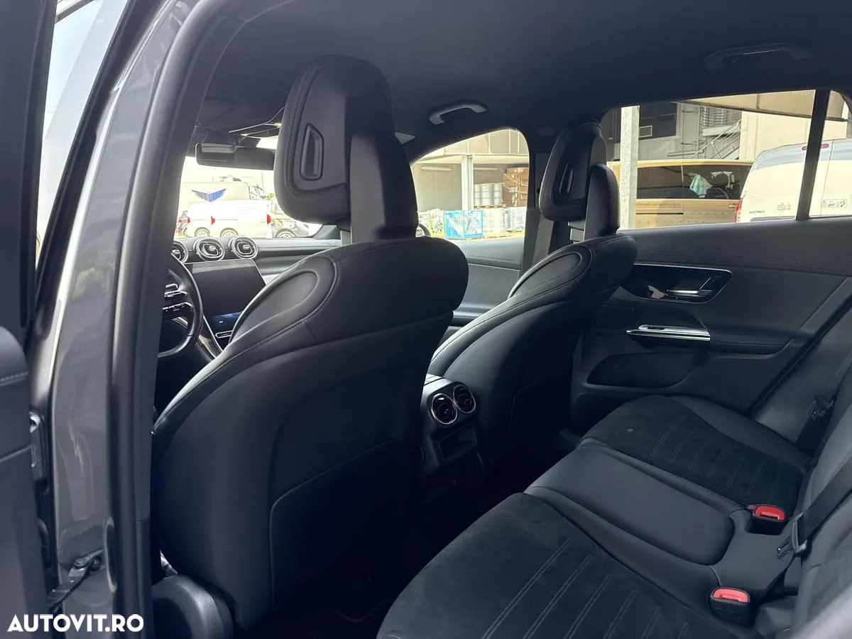 Mercedes-Benz GLC 300 de 4Matic 9G-TRONIC AMG Line Advanced - 13