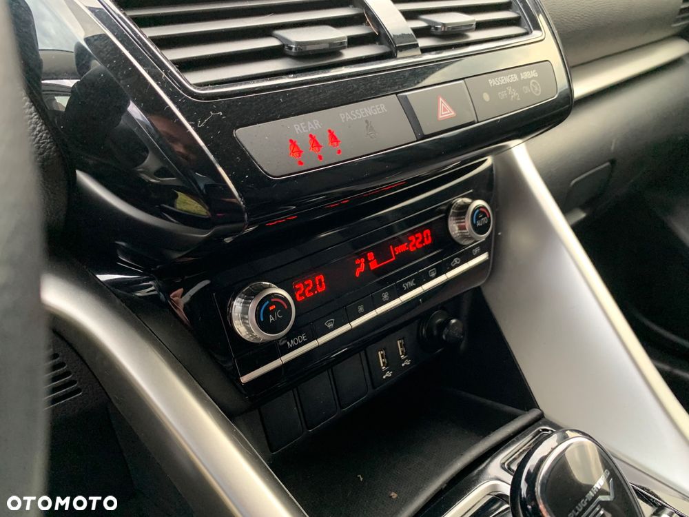 Mitsubishi Eclipse Cross - 8