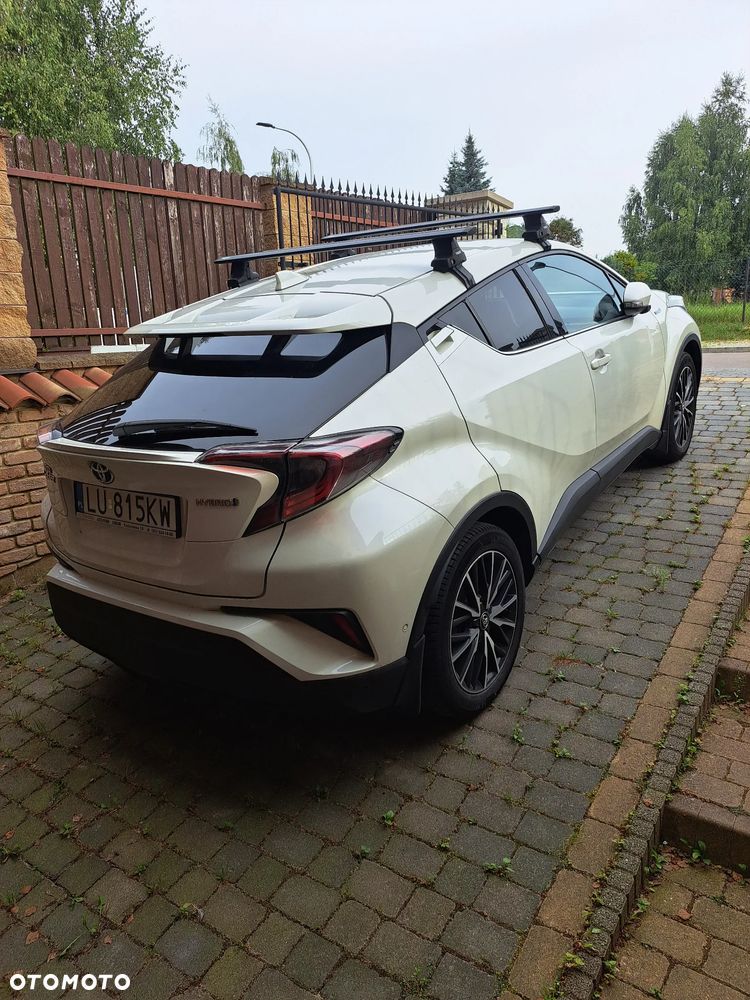 Toyota C-HR 1.8 Hybrid Prestige - 2