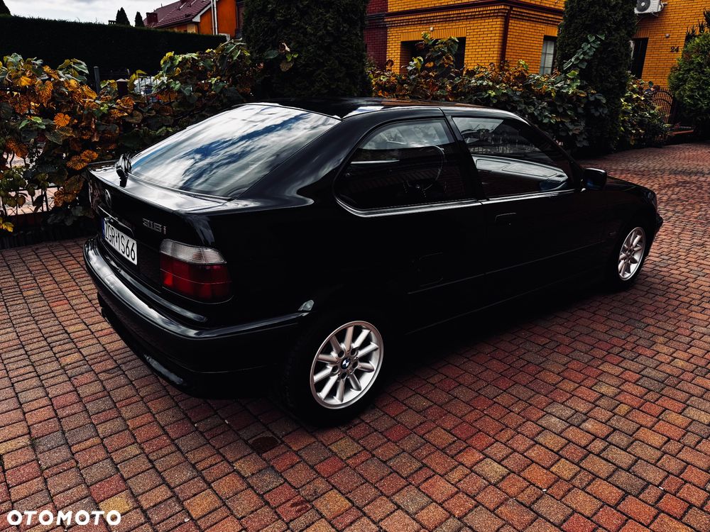 BMW Seria 3 316i - 30