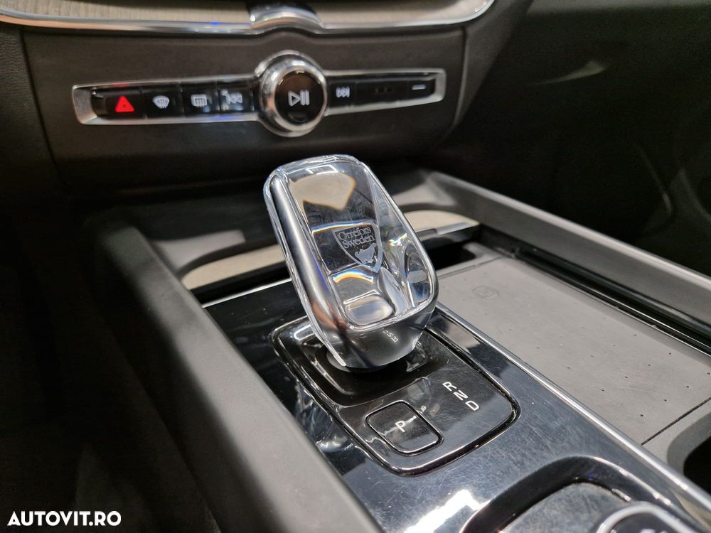 Volvo XC 60 B5 D AWD Geartronic Inscription - 19